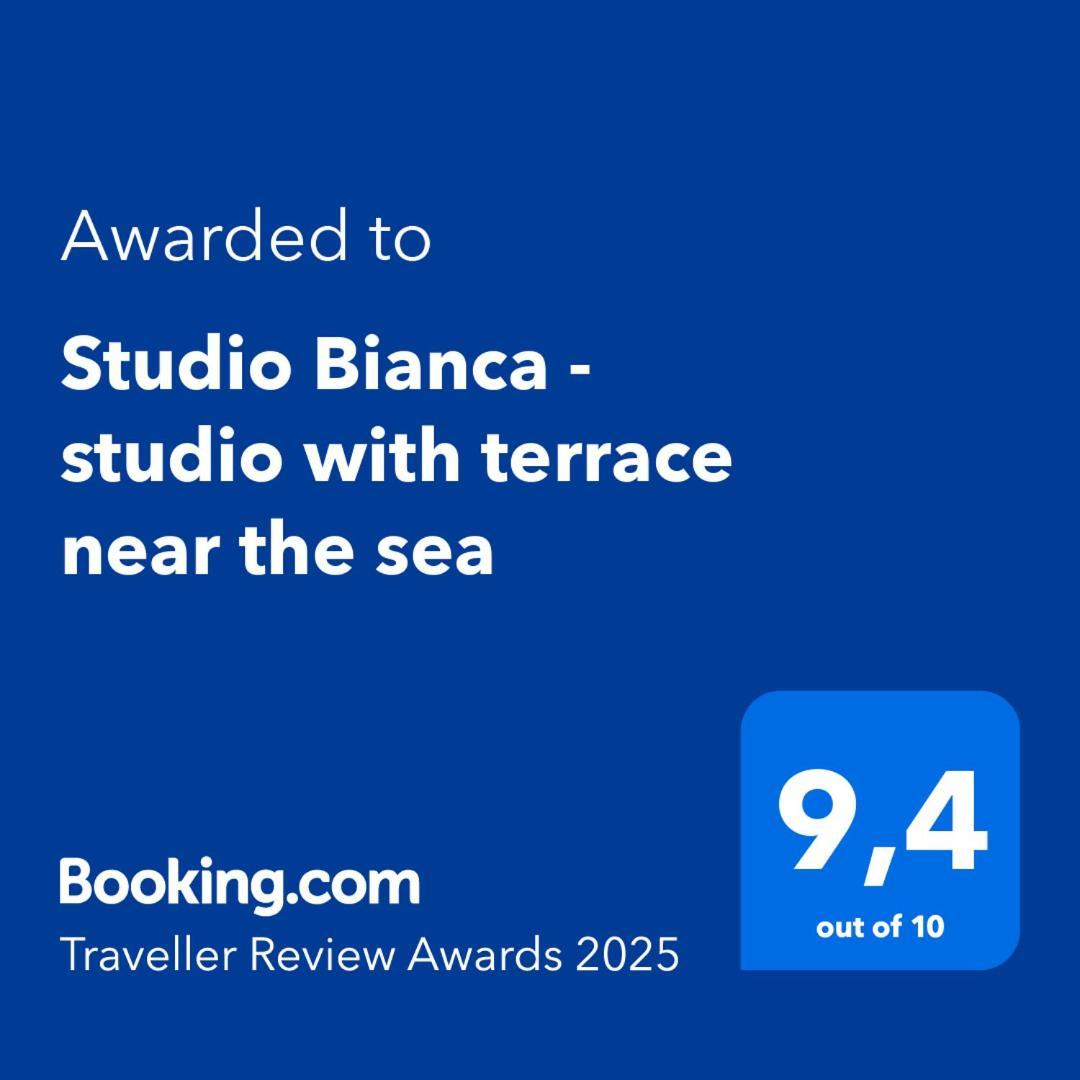 Studio Bianca - Studio With Terrace Near The Sea Sukošan Eksteriør billede